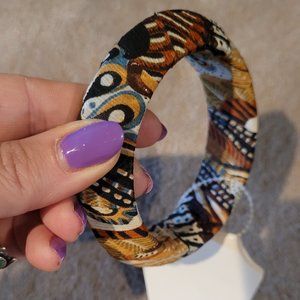 NWT PAISLEY BANGLE
